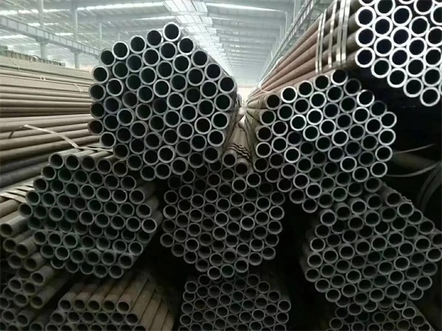 抚州20#石油裂化用无缝钢管